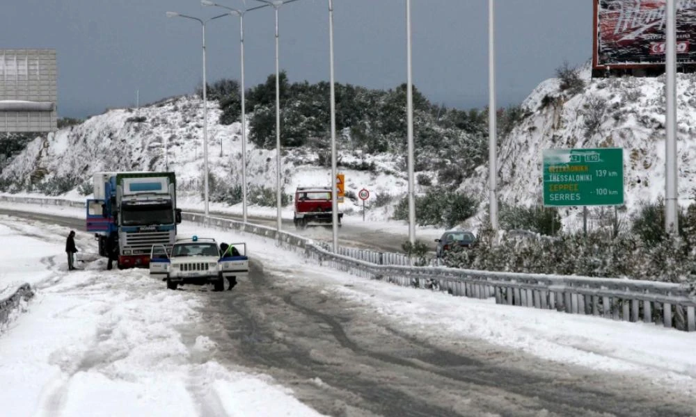 Θεσσαλονίκη: Απαγορεύεται η κυκλοφορία όλων των βαρέων οχημάτων